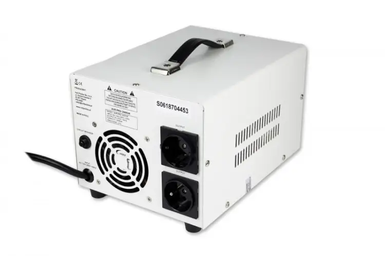 Stabilizator napięcia Volt Polska AVR PRO 3000VA 3%