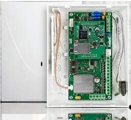 Moduł komunikacyjny SATEL GSM-X LTE (w zestawie z obudową i anteną)
