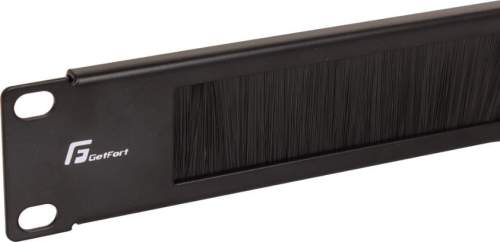 Panel szczotkowy do szaf rack Getfort