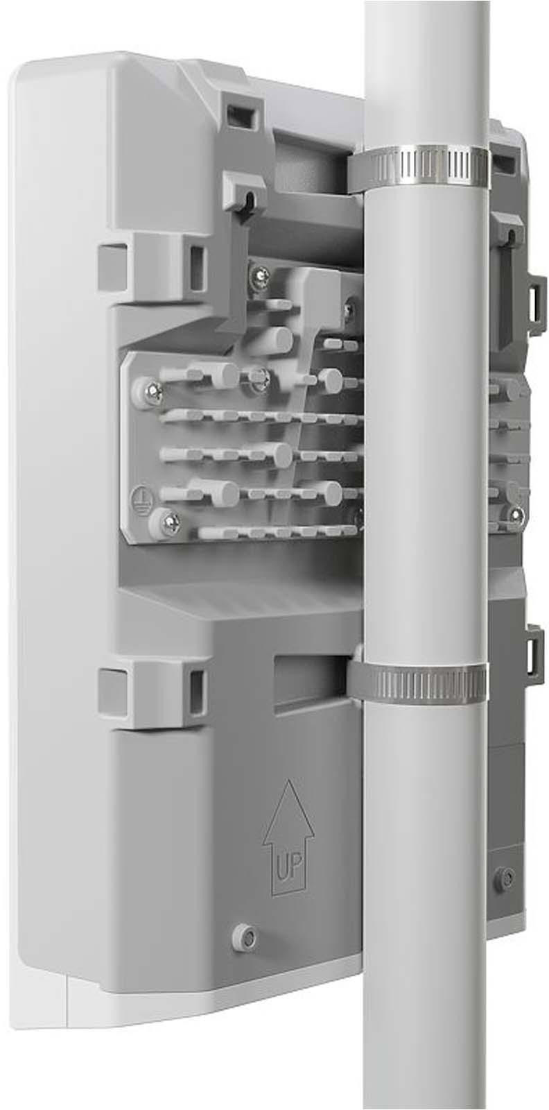 MIKROTIK ROUTERBOARD CRS318-16P-2S+OUT (NETPOWER 16P) MIKROTIK ROUTERBOARD CRS318-16P-2S+OUT (NETPOWER 16P)