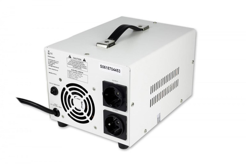 Stabilizator napięcia Volt Polska AVR PRO 3000VA 3% Stabilizator napięcia Volt Polska AVR PRO 3000VA 3%