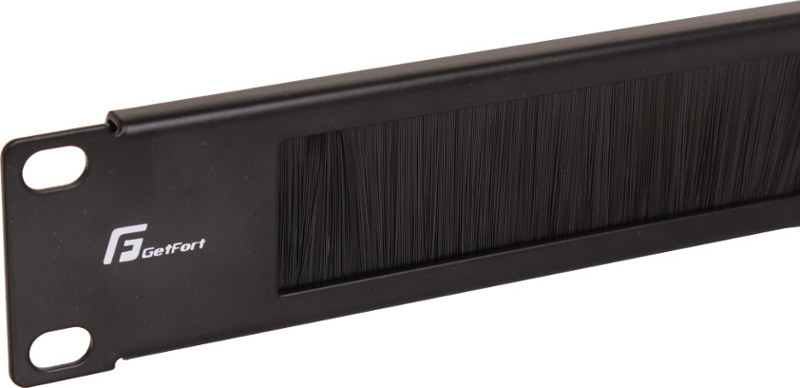 Panel szczotkowy do szaf rack Getfort Panel szczotkowy do szaf rack Getfort