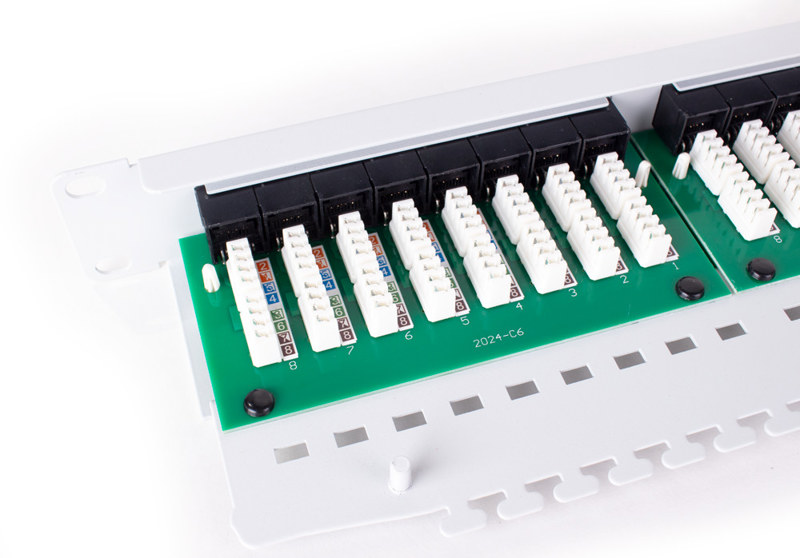 PATCH PANEL UTP CAT.6 24 PORTY SZARY PGF-6UTP24-B5-G GETFORT PATCH PANEL UTP CAT.6 24 PORTY SZARY PGF-6UTP24-B5-G GETFORT