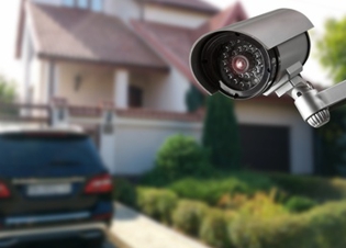 Monitoring domu – jakie kamery wybrać?